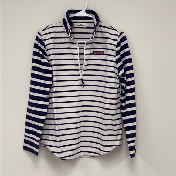 EUC Vineyard Vines half zip pullover - Picture 1 of 9